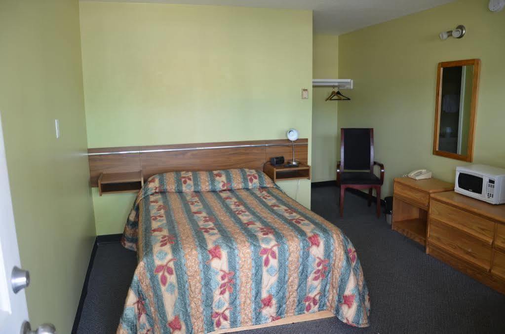 ريجينا Coachman Inn المظهر الخارجي الصورة